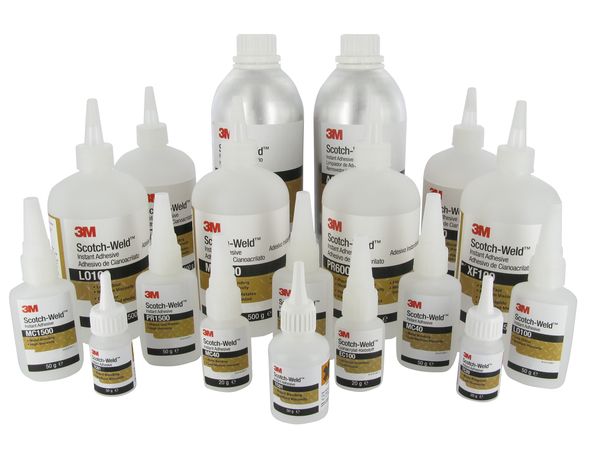 Gel  Adhesive 5-10 Seconds CA Deluxe Materials AD90 Cyanoacrylate 