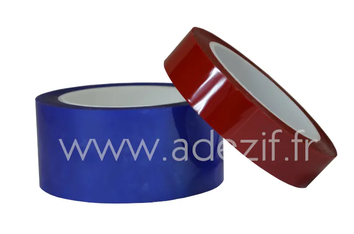 Deux rouleaux de ruban adhésif polyester de couleur rouge et bleu Adezif